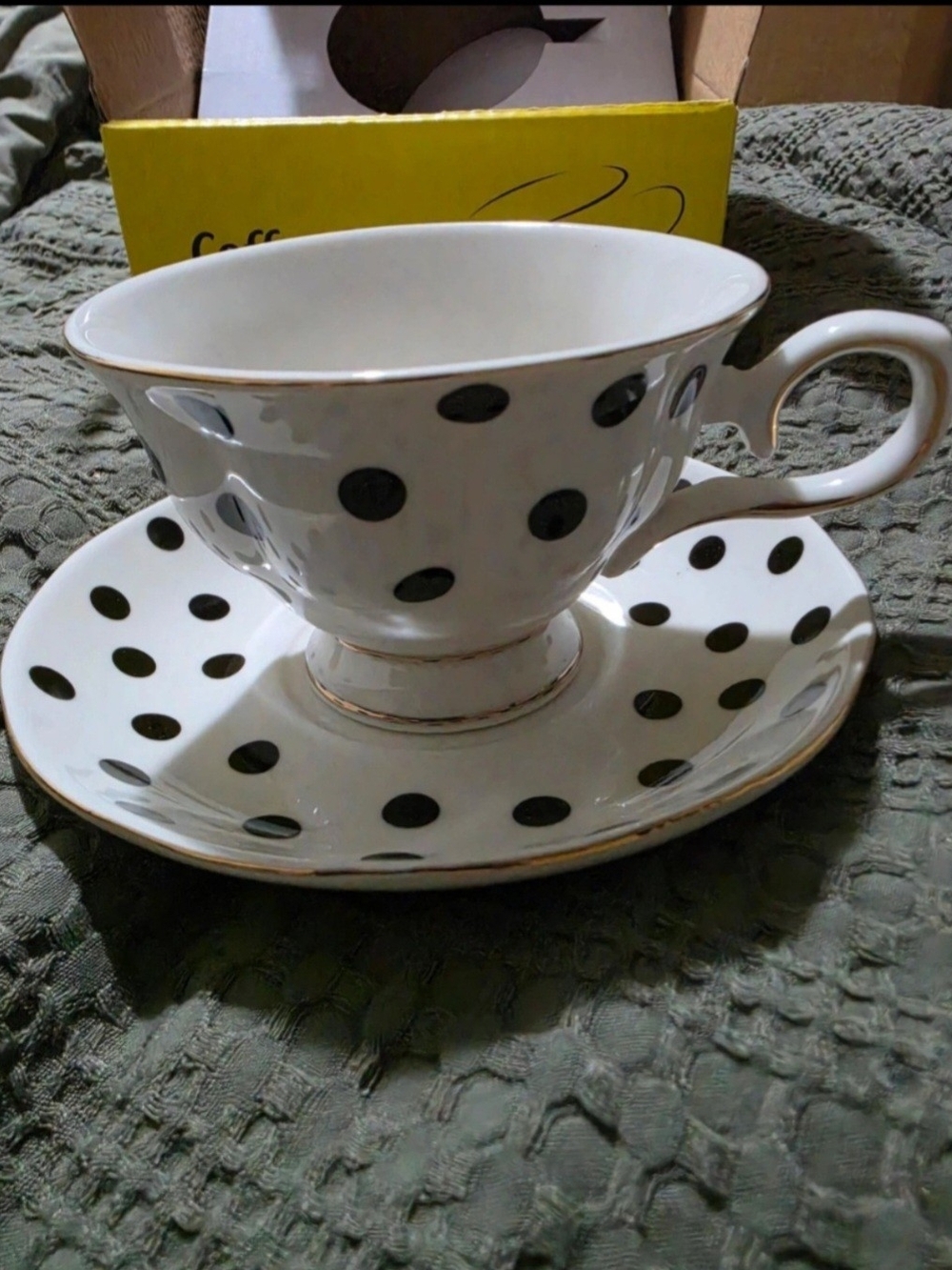 Set Of 4 Polka Dot Porcelain Tea Cup and Saucer - White with Black Dots